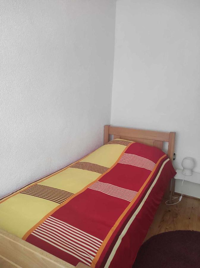 Ajsha Guesthouse Яйце Екстериор снимка